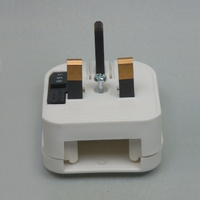 Legrand 864127 Schutzkontakt Steckdose mit USB-C Kinderschutz Niloe Step  ultraweiß Elektroshop Wagner